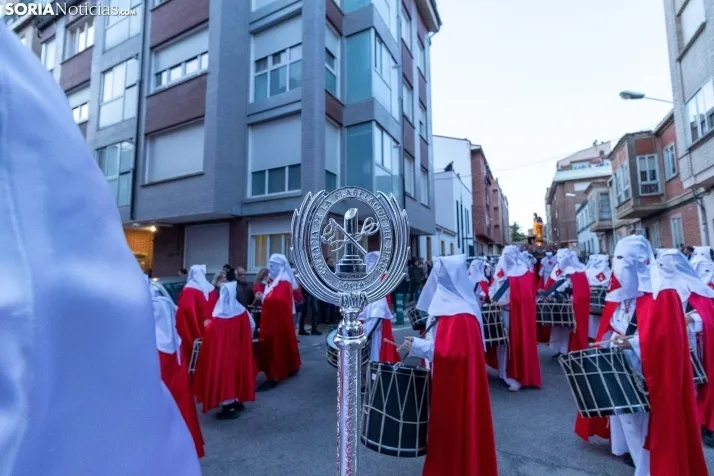 Una imagen de la procesión de este Lunes Santo. /Viksar Fotografía
