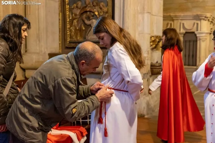 Una imagen de la procesión de este Lunes Santo. /Viksar Fotografía