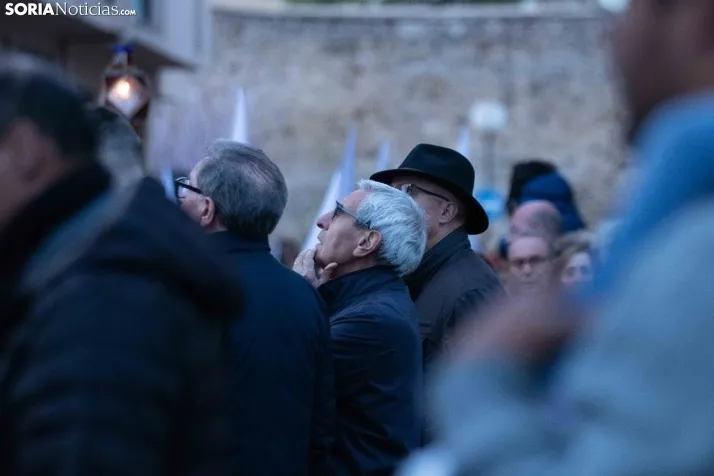 Una imagen de la procesión de este Lunes Santo. /Viksar Fotografía