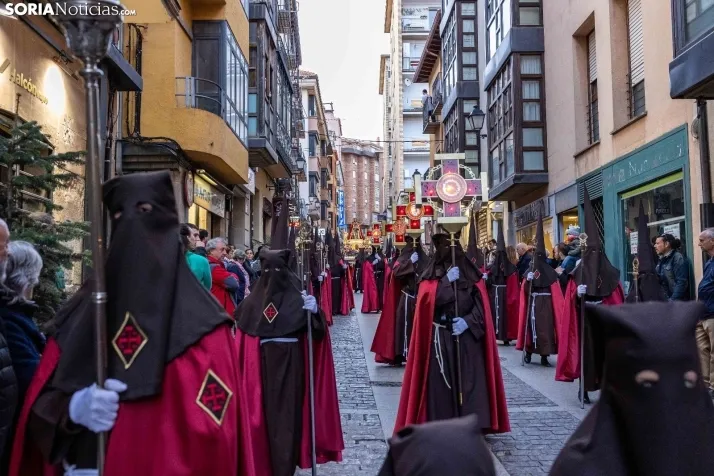 GALER&Iacute;A | Multitudinario y respetuoso Mi&eacute;rcoles Santo en Soria