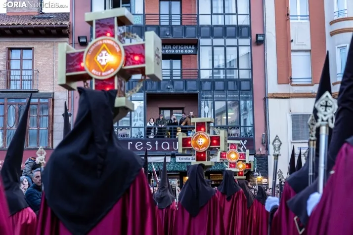 GALER&Iacute;A | Multitudinario y respetuoso Mi&eacute;rcoles Santo en Soria