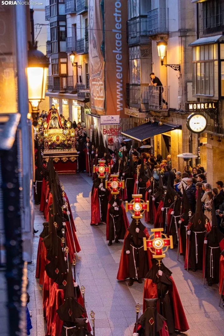 GALER&Iacute;A | Multitudinario y respetuoso Mi&eacute;rcoles Santo en Soria