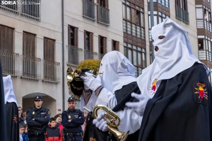 GALER&Iacute;A | Multitudinario y respetuoso Mi&eacute;rcoles Santo en Soria