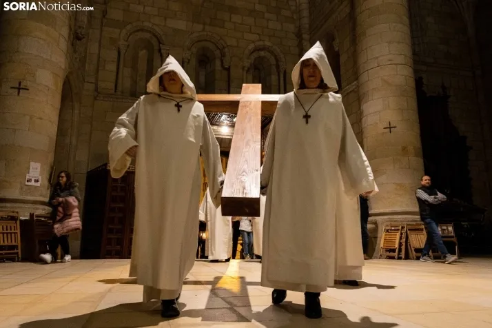 GALER&Iacute;A | Soria se ilumina con la procesi&oacute;n 'V&iacute;speras de luz'