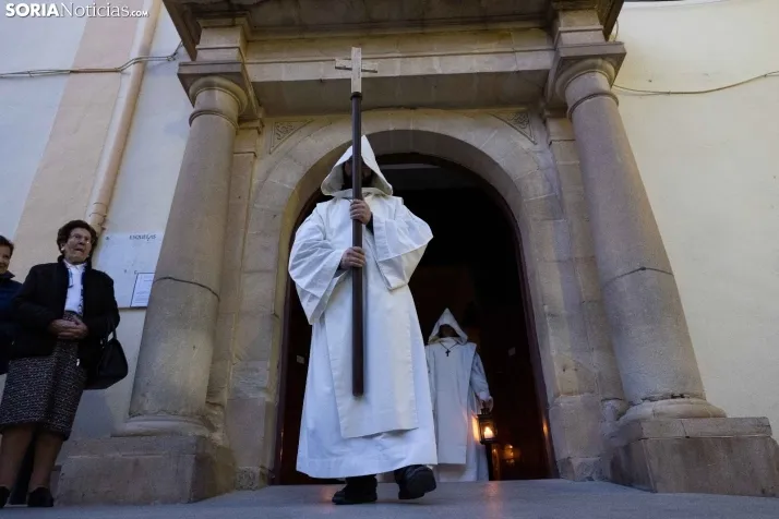 GALER&Iacute;A | Soria se ilumina con la procesi&oacute;n 'V&iacute;speras de luz'