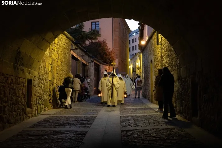 GALER&Iacute;A | Soria se ilumina con la procesi&oacute;n 'V&iacute;speras de luz'