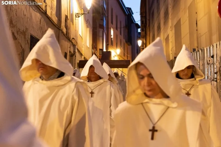 GALER&Iacute;A | Soria se ilumina con la procesi&oacute;n 'V&iacute;speras de luz'