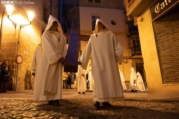 GALER&Iacute;A | Soria se ilumina con la procesi&oacute;n 'V&iacute;speras de luz'