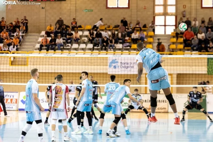 Fotos: Ambiente de lujo en Los Pajaritos para igualar las semifinales de la Superliga