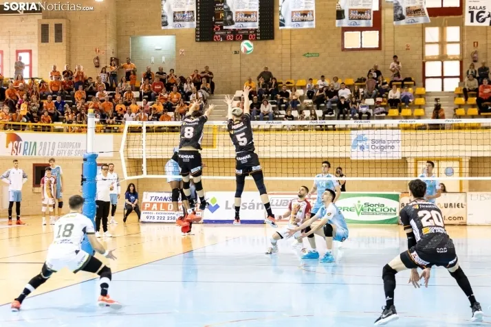 Fotos: Ambiente de lujo en Los Pajaritos para igualar las semifinales de la Superliga