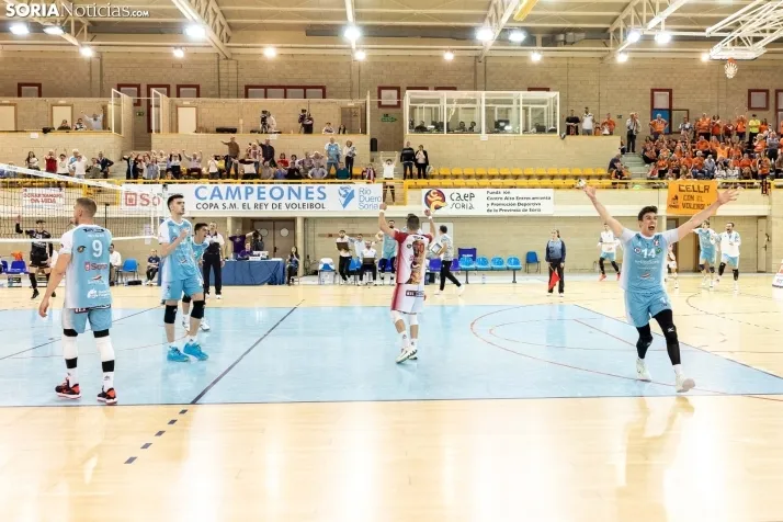 Fotos: Ambiente de lujo en Los Pajaritos para igualar las semifinales de la Superliga