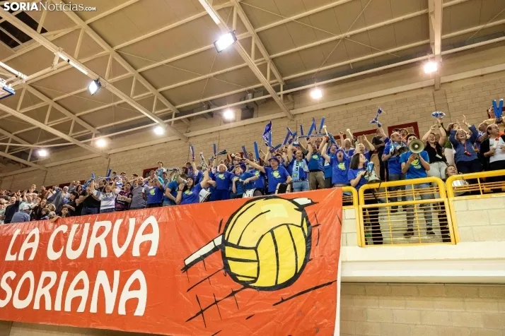 Fotos: Ambiente de lujo en Los Pajaritos para igualar las semifinales de la Superliga
