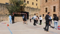 Foto 21 - Alumnos del IES Antonio Machado se ponen en los zapatos de los alumnos del CEE Santa Isabel