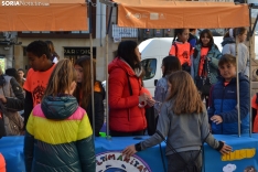 Una imagen de los preparativos de este peculiar mercado. /SN 