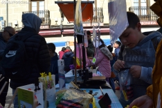 Una imagen de los preparativos de este peculiar mercado. /SN 
