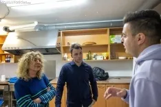 Foto 4 - Cuadrillas San Juan 2023/ El Rosel y San Blas, el jurado m&aacute;s joven y la ilusi&oacute;n de una madre