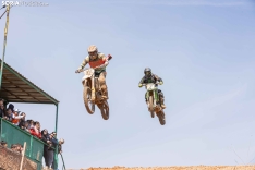 Fotos: El espect&aacute;culo del mejor motocross nacional aterriza en San Esteban