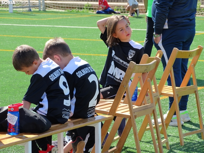 GALER&Iacute;A | Los m&aacute;s peque&ntilde;os meten gol en el I Torneo de F&uacute;tbol Debutante de Camaret