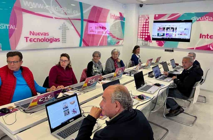 CyL Digital intensifica su oferta formativa con más de 40 actividades gratuitas