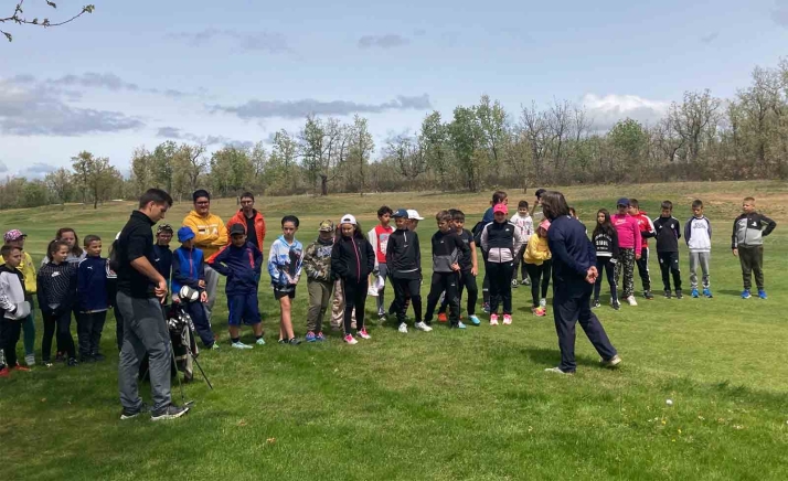 Un total de 228 alumnos participan en los cusos provinciales de iniciación en el Club de Golf Soria