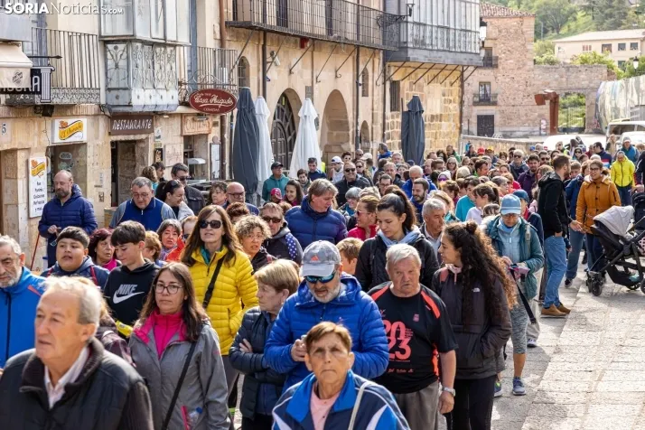 Fotos: ASAMIS congrega a centenares de personas en su Marcha hasta Valonsadero
