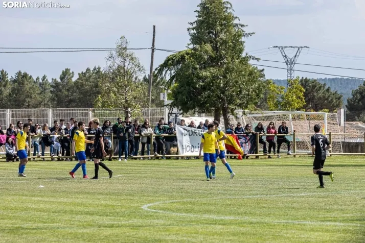 Fotos: San Pedro Manrique y &Aacute;greda se coronan en las finales del Campeonato Interpueblos