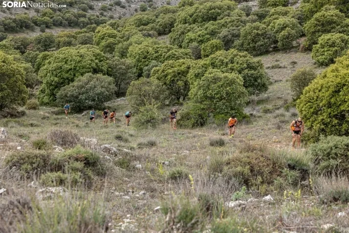 Fotos: Dos centenares de deportistas recorren los parajes m&aacute;s espectaculares de las m&aacute;rgenes del