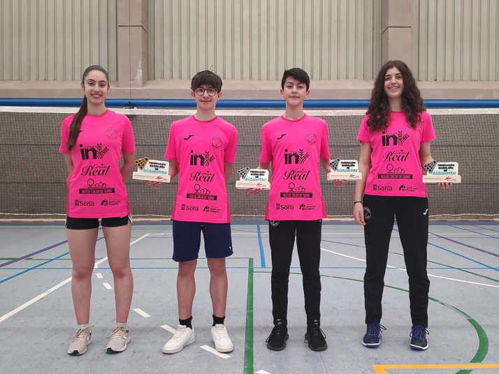 Actuación de honor del Club Valonsadero Bádminton en el Máster Nacional Sub15 N2 de El Escorial
