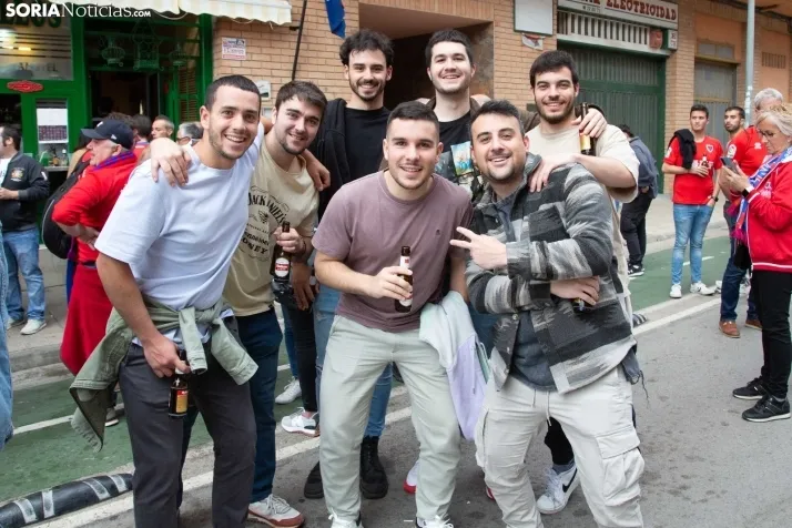 La afición rojilla invade Soria