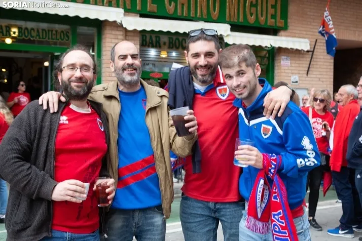 La afición rojilla invade Soria