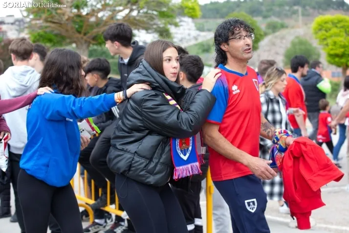 La afición rojilla invade Soria