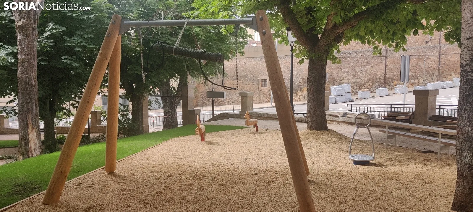Foto 11 - Fotos | En madera, moderno y con grandes toboganes; as&iacute; luce el nuevo parque de la Arboleda