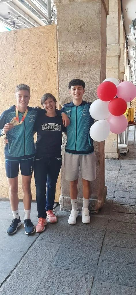 Foto 2 - Diego Valero de Miguel campe&oacute;n de Espa&ntilde;a sub 14 en pista en triatl&oacute;n B