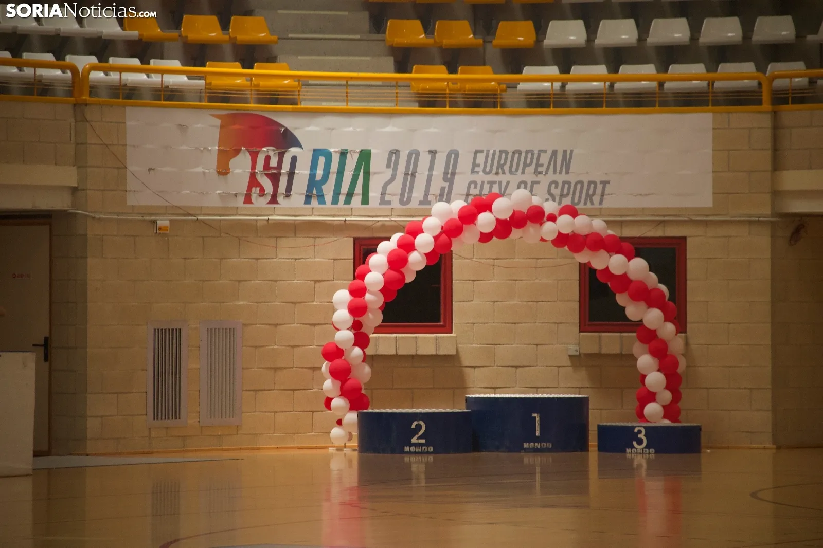 Regional de patinaje artístico en Soria. /SN