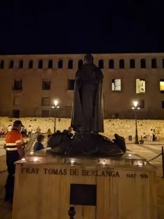 Foto 6 - Fotos: Berlanga de Duero celebra la noche de San Juan con hoguera y chocolatada