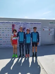 Foto 6 - Diego Valero de Miguel campe&oacute;n de Espa&ntilde;a sub 14 en pista en triatl&oacute;n B