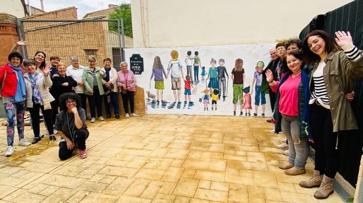 La Diputaci&oacute;n de Soria inaugura la pintura mural de las familias en Mor&oacute;n de Almaz&aacute;n&nbsp