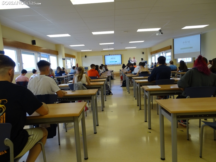 Guía Práctica para realizar la EBAU 2023 en Soria: Horarios, materiales que se pueden usar o fechas