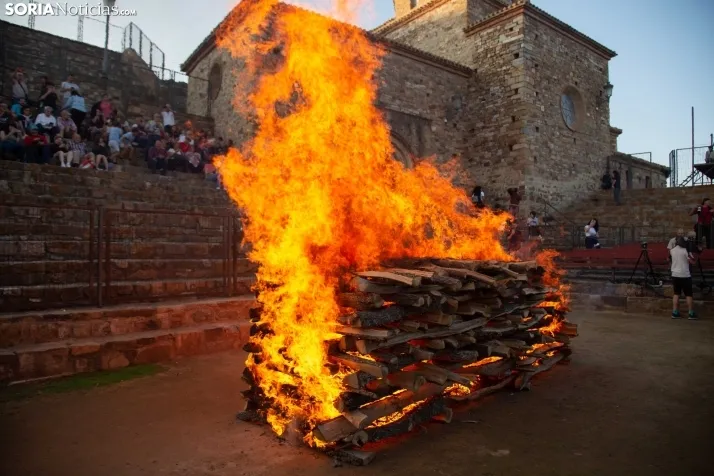 Paso del Fuego De San Pedro Manrique 2023