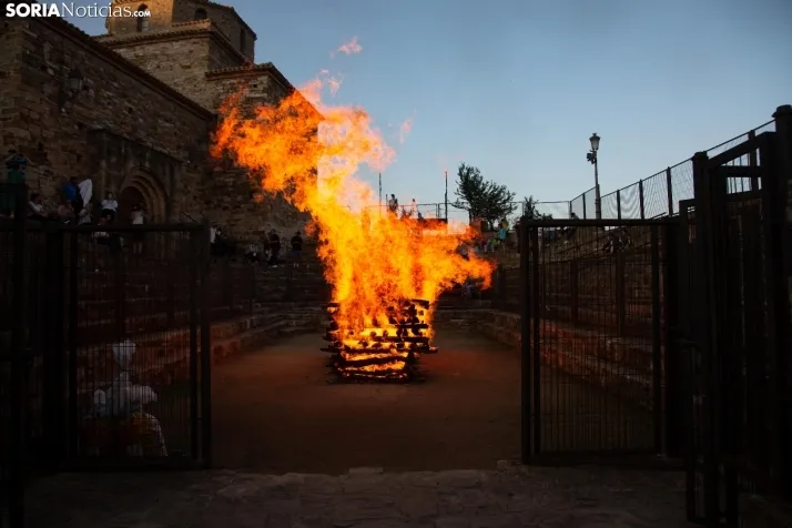 Paso del Fuego De San Pedro Manrique 2023