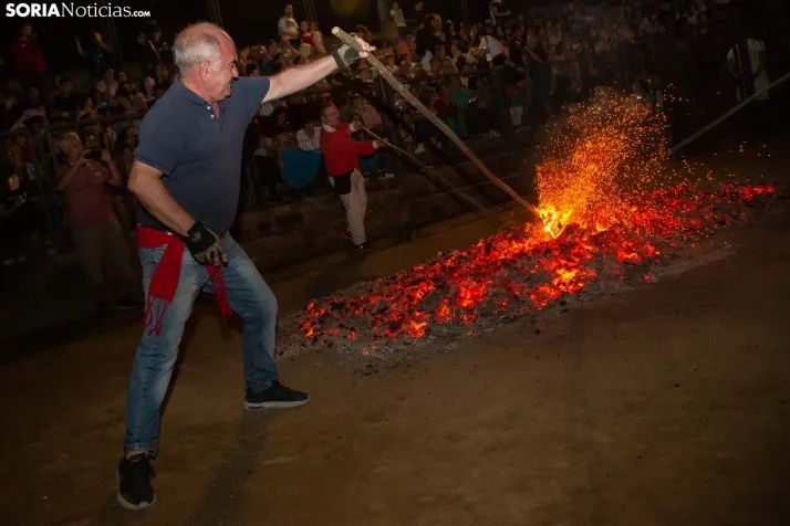Paso del Fuego De San Pedro Manrique 2023