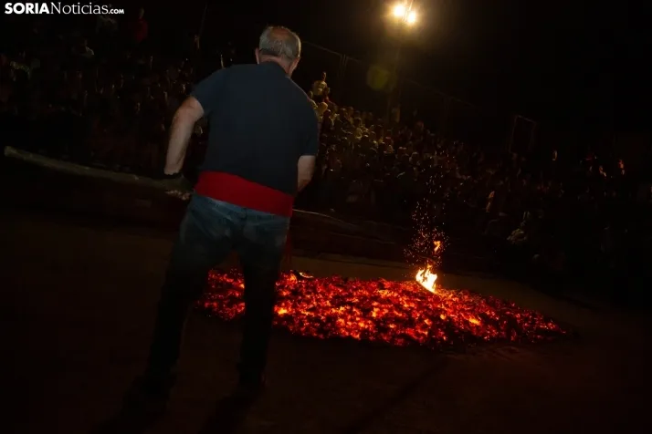 Paso del Fuego De San Pedro Manrique 2023