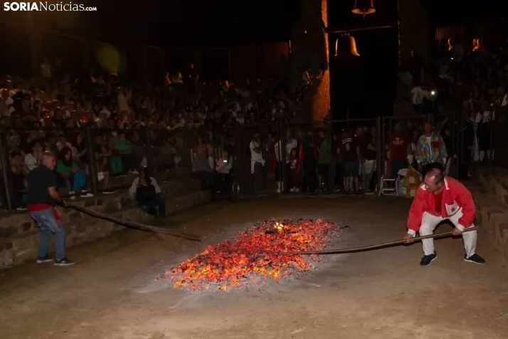Paso del Fuego De San Pedro Manrique 2023