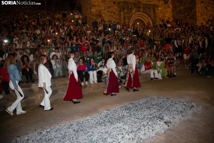 Paso del Fuego De San Pedro Manrique 2023
