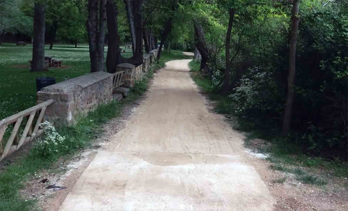 El Ayuntamiento ejecuta obras de mantenimiento de las sendas junto al Duero por 40.000 &euro;