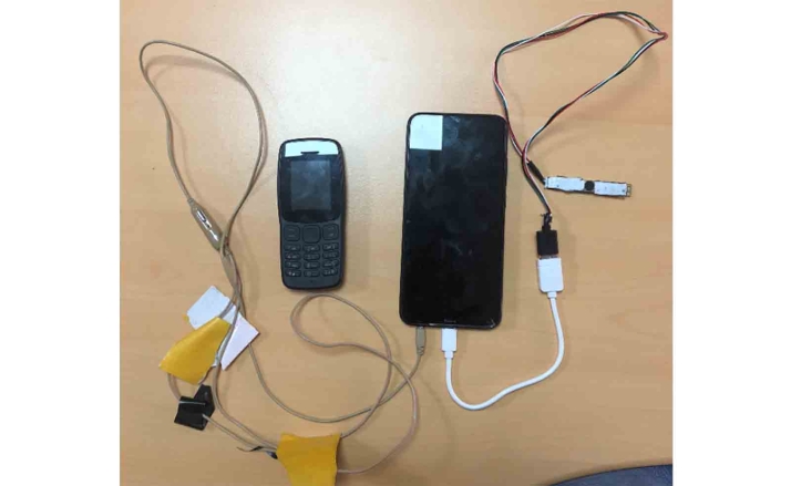 Un indio con domicilio en Barcelona, pillado haciendo trampas en el examen de conducir en Soria