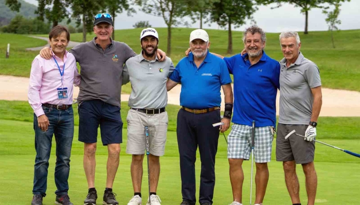 Berná (3º izda.) en el II Bizkaia PGAe Open. /CGS