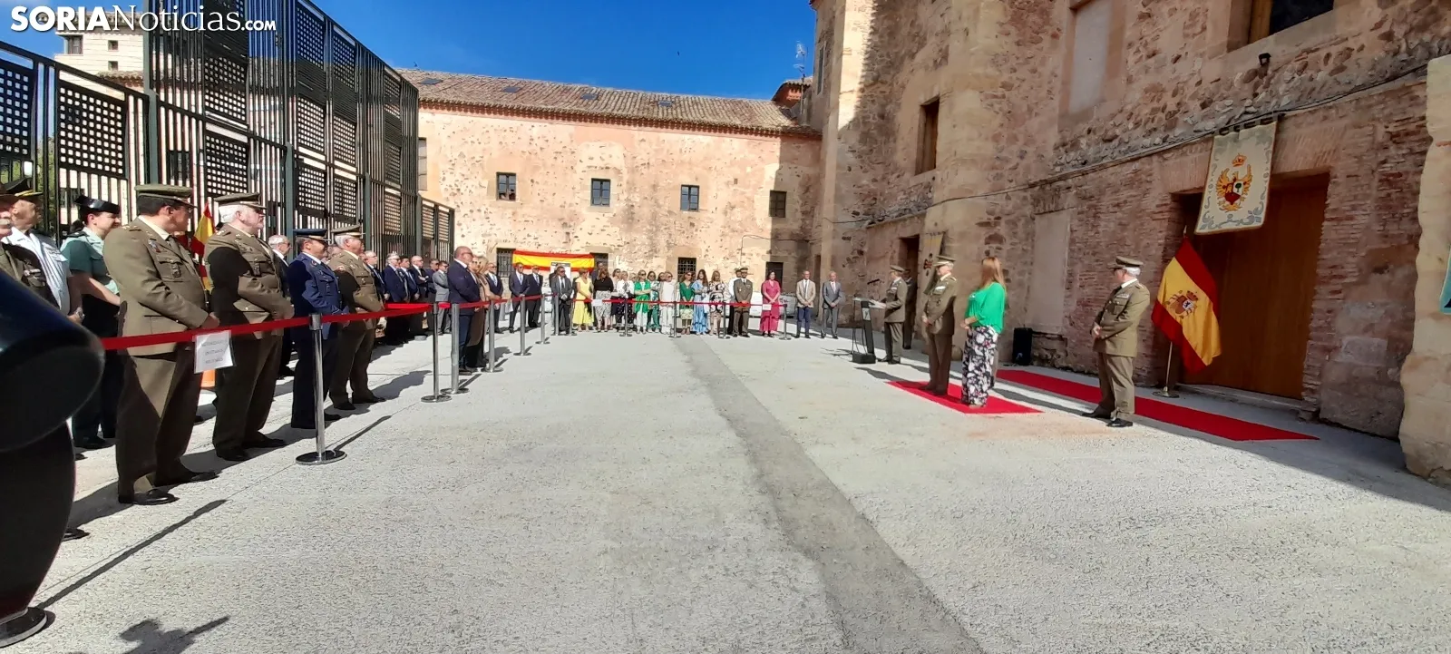 Una imagen de la toma de posesión este miércoles. /SN