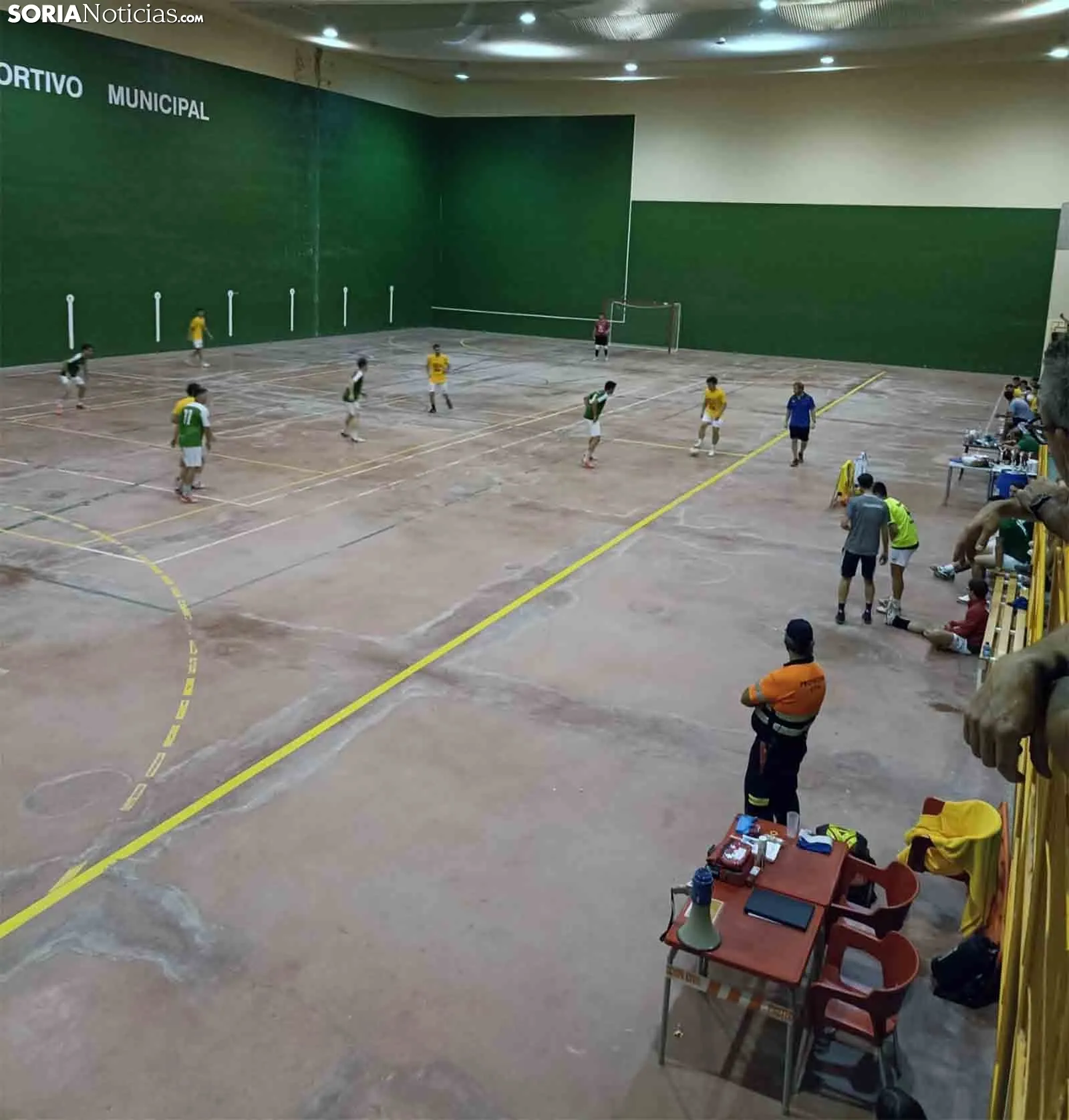 Foto 2 - &Eacute;xito en las 24 horas de f&uacute;tbol sala de Berlanga