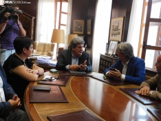 Foto 3 - EN FOTOS | El Ministro José Luis Escrivá se reúne con Carlos Martínez para tratar el avance de proyectos en la ciudad